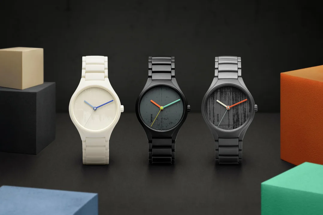 Rado x Les Couleurs Le Corbusier รวมโลกแห่งสีสันและสถาปัตย์ลงบนเรือนเวลา นาฬิกา Rado x Les Couleurs Le Corbusier สีขาวงาช้าง, หน้าปัดเลเซอร์สลักลายคอนกรีต Rado, ฝาหลังนาฬิกา Rado Le Corbusier 63 สี