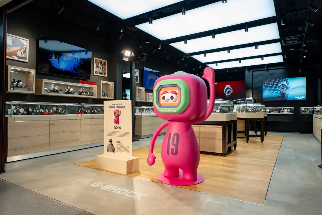 G-SHOCK เปิด Flagship Store ใหม่ ชั้น 3 ศูนย์การค้าเซ็นทรัลเวิลด์ บรรยากาศร้าน G-SHOCK Garage Flagship Store ชั้น 3 เซ็นทรัลเวิลด์ พร้อมโซนนาฬิกา Premium และคาร์แรคเตอร์ GORO โดย NIGO