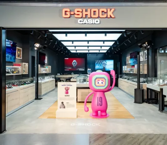บรรยากาศร้าน G-SHOCK Garage Flagship Store ชั้น 3 เซ็นทรัลเวิลด์ พร้อมโซนนาฬิกา Premium และคาร์แรคเตอร์ GORO โดย NIGO