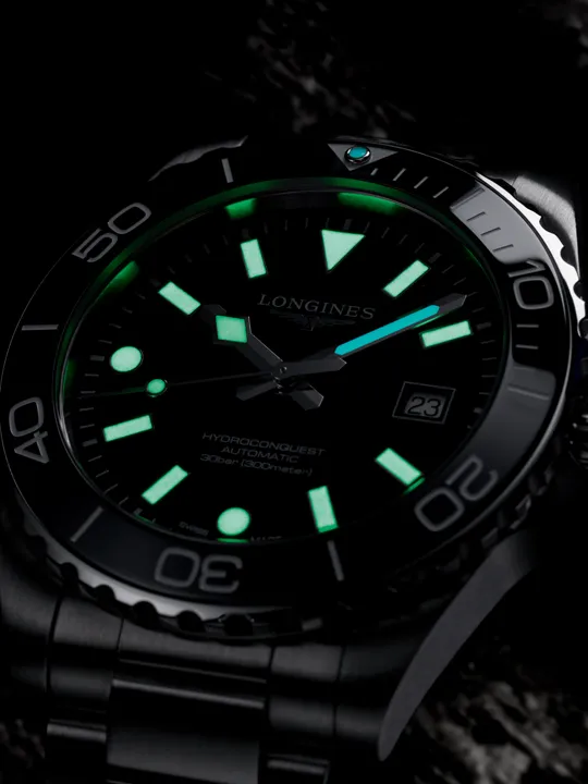 นาฬิกา Longines HydroConquest 2026 หน้าปัด Iced Blue และสาย Milanese Steel