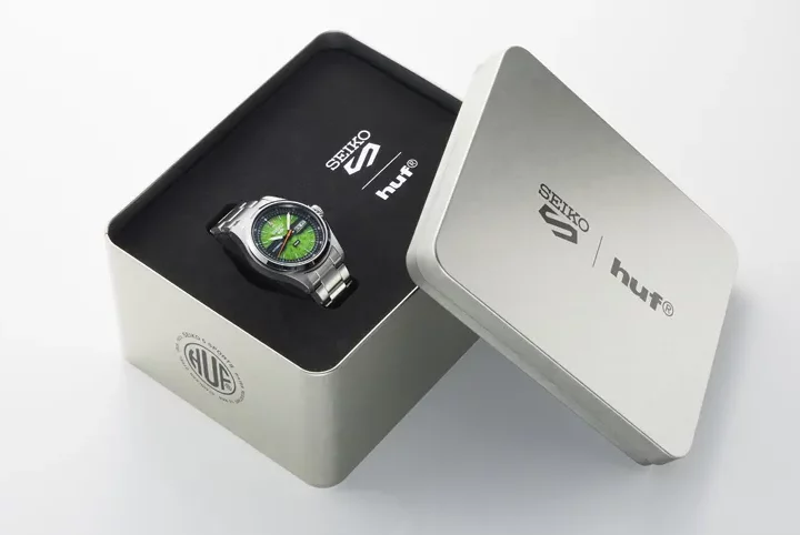 นาฬิกา Seiko 5 Sports HUF Limited Edition SRPM09K หน้าปัดโปร่งแสงสีเขียว