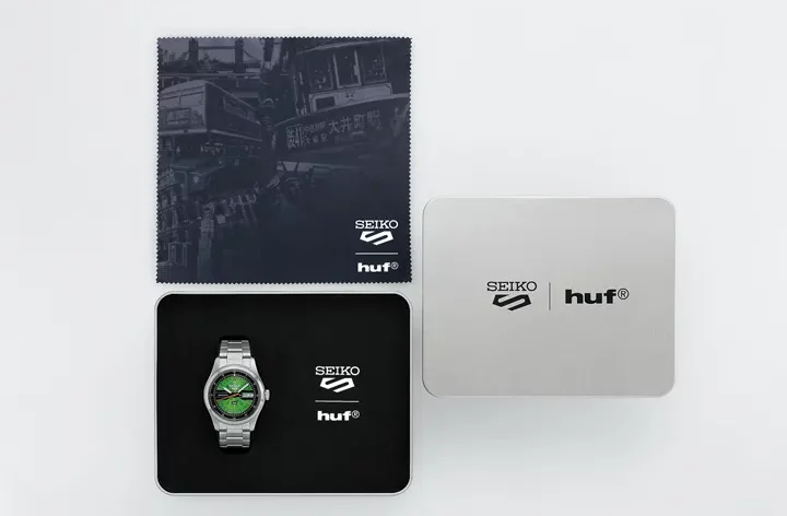 นาฬิกา Seiko 5 Sports HUF Limited Edition SRPM09K หน้าปัดโปร่งแสงสีเขียว