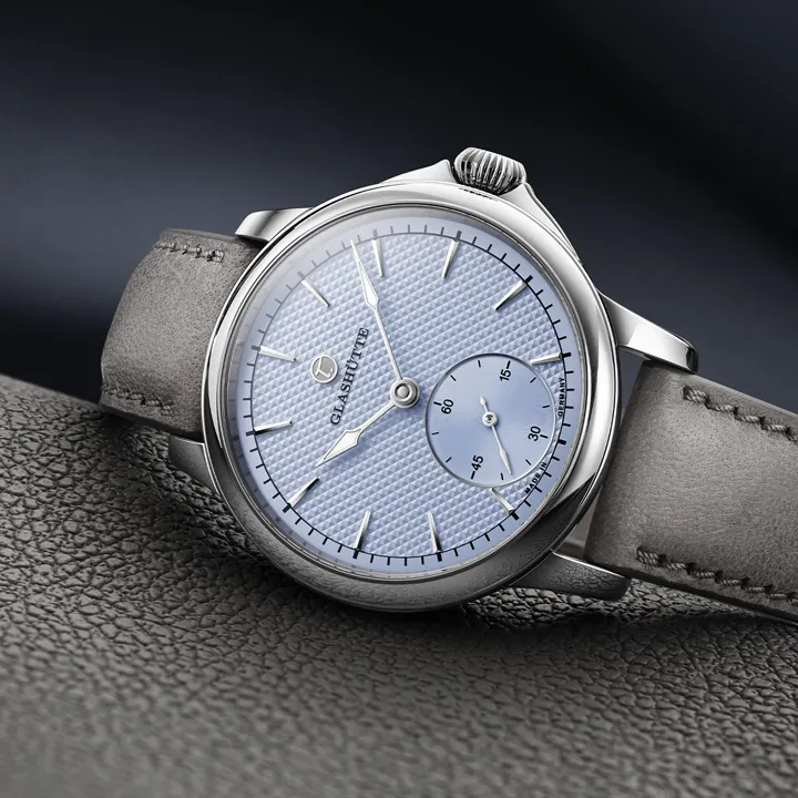 Tutima Patria Light Blue dial 3D pyramid pattern, Caliber 617 movement, Titanium Grade 5 watch