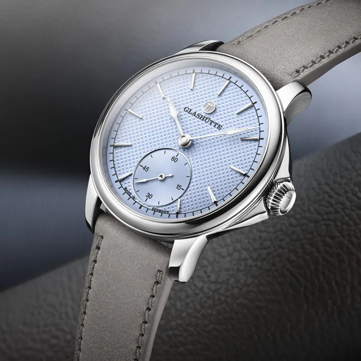 Tutima Patria Light Blue dial 3D pyramid pattern, Caliber 617 movement, Titanium Grade 5 watch