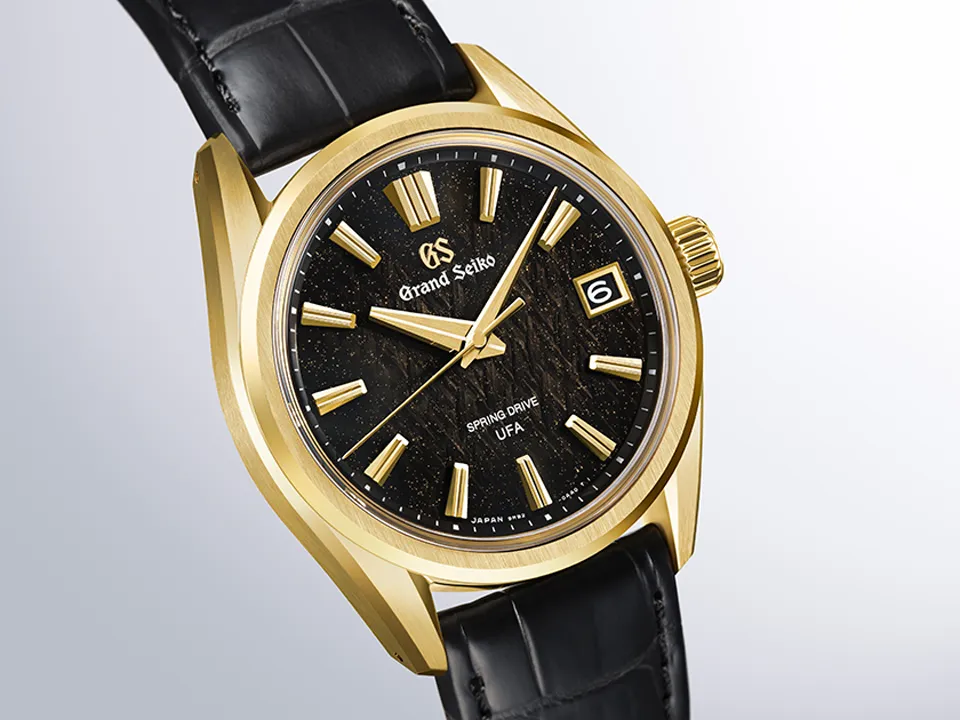 หน้าปัดสีดำประกายทอง Grand Seiko SLGB006 Ice Forest at Dawn และตัวเรือน Yellow Gold 18K