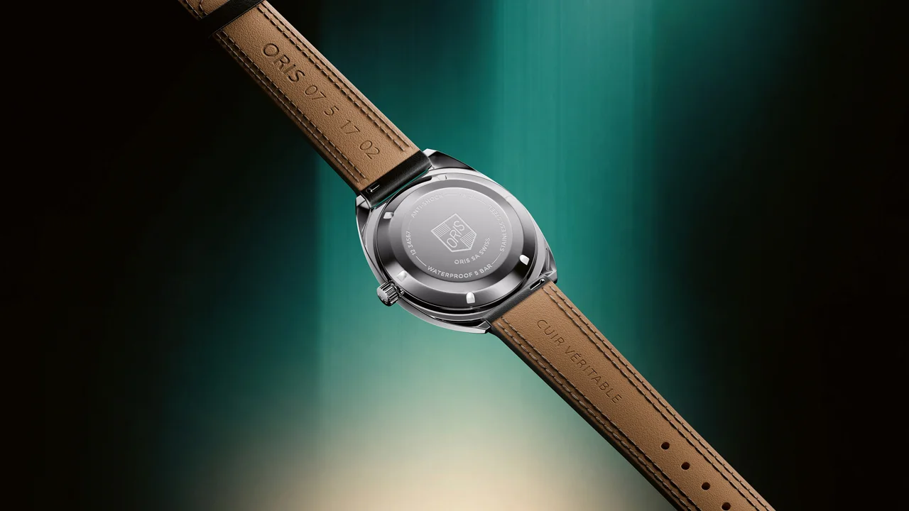 นาฬิกา ORIS Star Edition ปี 2026 ตัวเรือนทรง Barrel Shape หน้าปัดสีเงินสไตล์วินเทจ