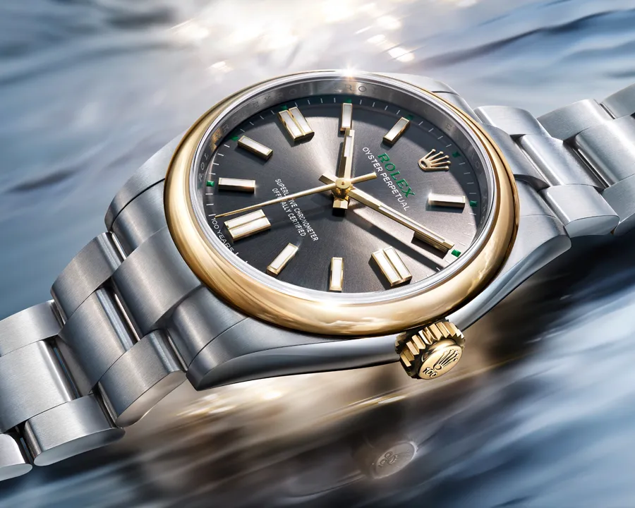 เม็ดมะยม Rolex Ref. 134303 ประทับตัวเลข 100 พิเศษ