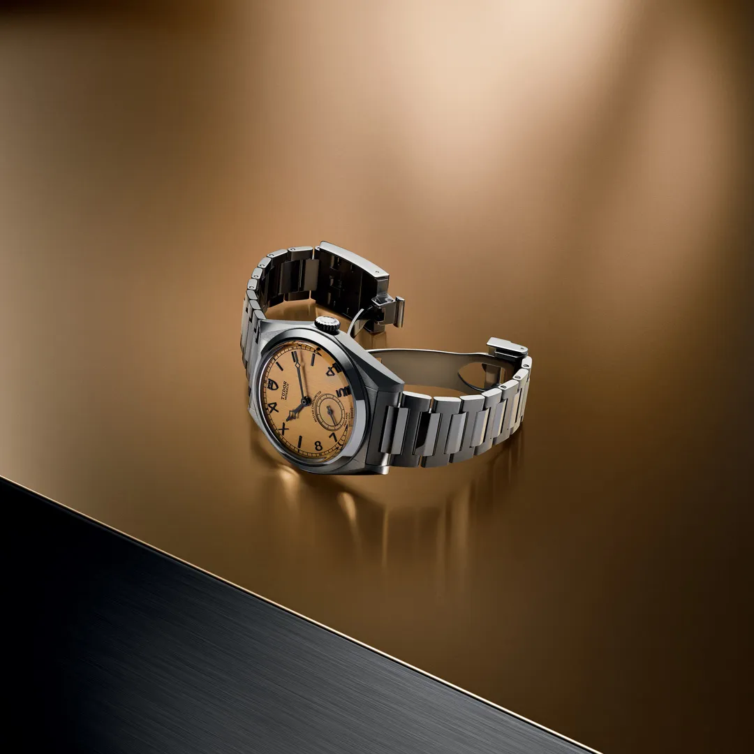 นาฬิกา Tudor Monarch 2026 หน้าปัดสี Dark Champagne แบบ California Dial และสาย Integrated Bracelet