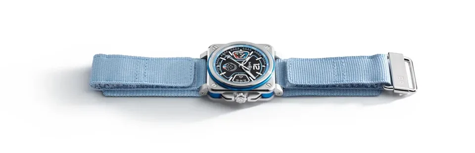 Bell and Ross BR-X3 Patrouille de France ความพิเศษที่มีแค่ 250 เรือนเท่านั้น นาฬิกา Bell and Ross BR-X3 Patrouille de France หน้าปัดสเกเลตันสีธงชาติฝรั่งเศสและโลโก้ฝูงบินที่ 6 นาฬิกา
