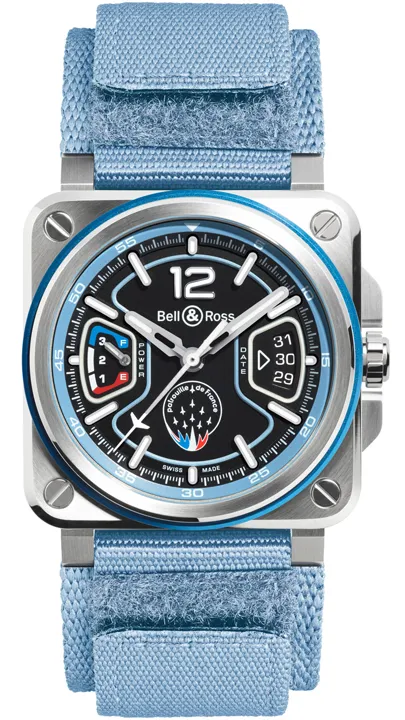 Bell and Ross BR-X3 Patrouille de France ความพิเศษที่มีแค่ 250 เรือนเท่านั้น นาฬิกา Bell and Ross BR-X3 Patrouille de France หน้าปัดสเกเลตันสีธงชาติฝรั่งเศสและโลโก้ฝูงบินที่ 6 นาฬิกา