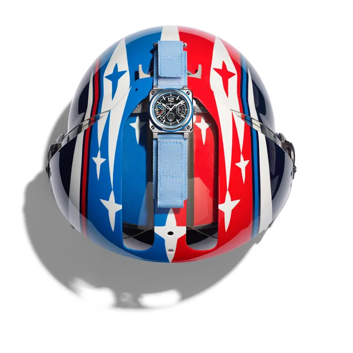Bell and Ross BR-X3 Patrouille de France ความพิเศษที่มีแค่ 250 เรือนเท่านั้น นาฬิกา Bell and Ross BR-X3 Patrouille de France หน้าปัดสเกเลตันสีธงชาติฝรั่งเศสและโลโก้ฝูงบินที่ 6 นาฬิกา