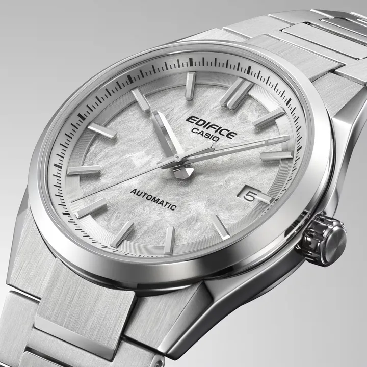 นาฬิกา-Casio-Edifice-EFK-110D หน้าปัดสีขาว/เงิน (Elegant Silver)