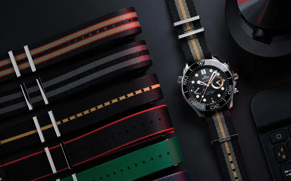นาฬิกา OMEGA Seamaster 300M Diver Chronograph 007 First Light พร้อมสายนาโต