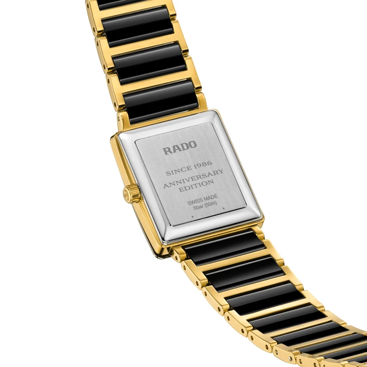 สายนาฬิกา Rado Integral 40-Year Anniversary Edition ตัวเรือนไฮเทคเซรามิกสีดำตัดสเตนเลสสตีลสีทอง