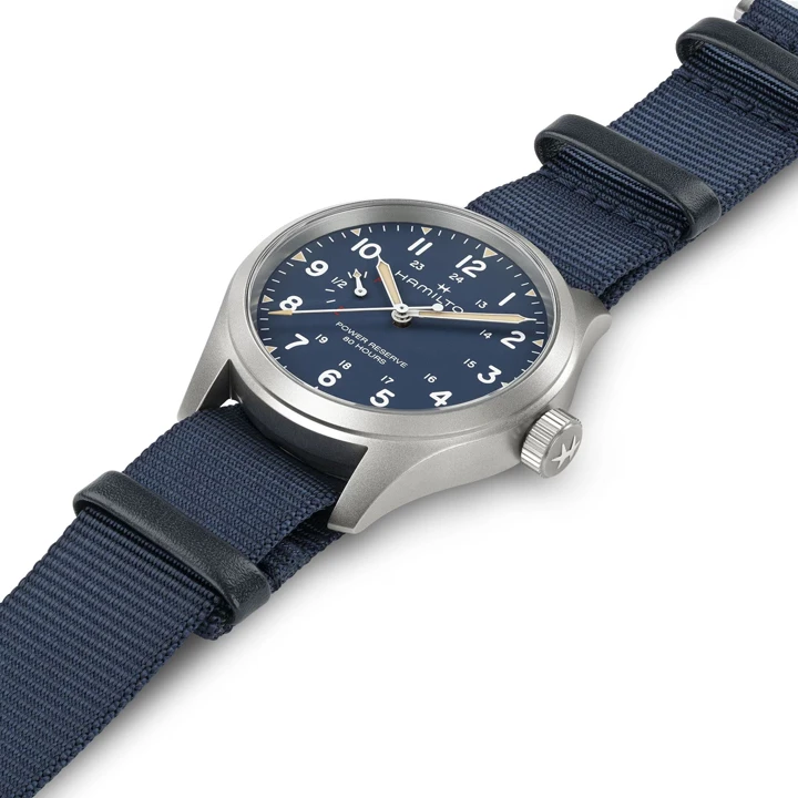 นาฬิกา Hamilton Khaki Field Mechanical Power Reserve หน้าปัดสีน้ำเงิน และสีเขียว