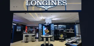 บรรยากาศ Longines HydroConquest Pop-up Store ชั้น 2 เซ็นทรัลเวิลด์