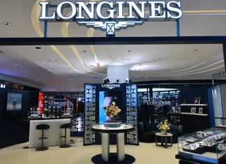 บรรยากาศ Longines HydroConquest Pop-up Store ชั้น 2 เซ็นทรัลเวิลด์