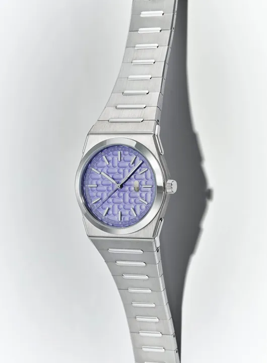 Louis Erard 2340 เพิ่ม 2 สีใหม่รับซัมเมอร์ นาฬิกา Louis Erard 2340 หน้าปัดสีม่วง Mauve และสาย Integrated Bracelet