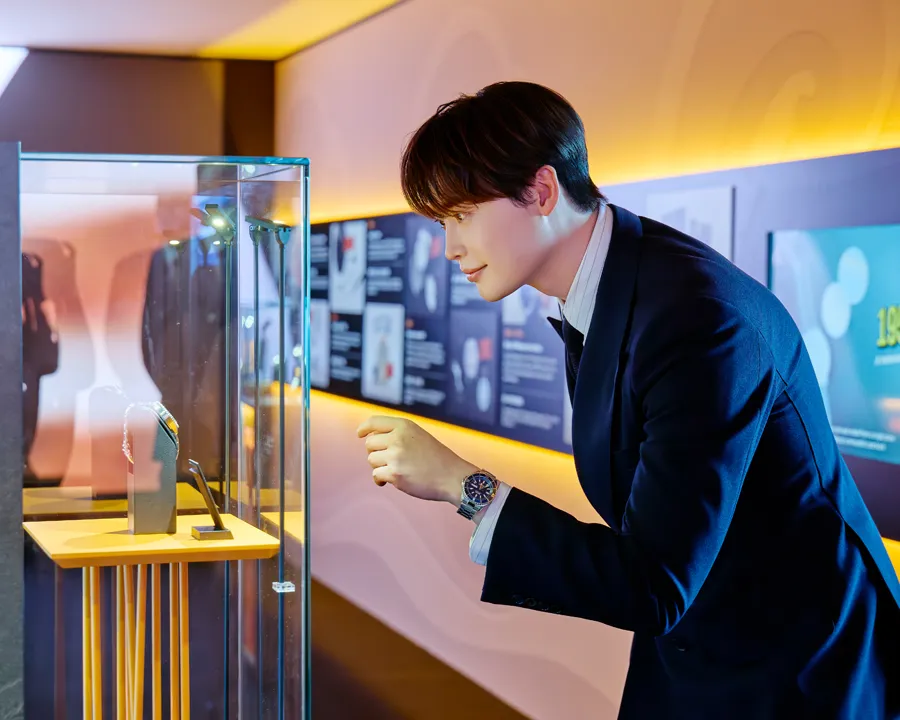 Lee Jong Suk อีจงซอก แบรนด์แอมบาสเดอร์ Mido สวมใส่นาฬิกา Ocean Star 200 ในงานเปิดตัวที่กรุงโซล