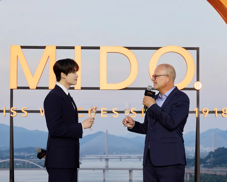 Lee Jong Suk อีจงซอก แบรนด์แอมบาสเดอร์ Mido สวมใส่นาฬิกา Ocean Star 200 ในงานเปิดตัวที่กรุงโซล