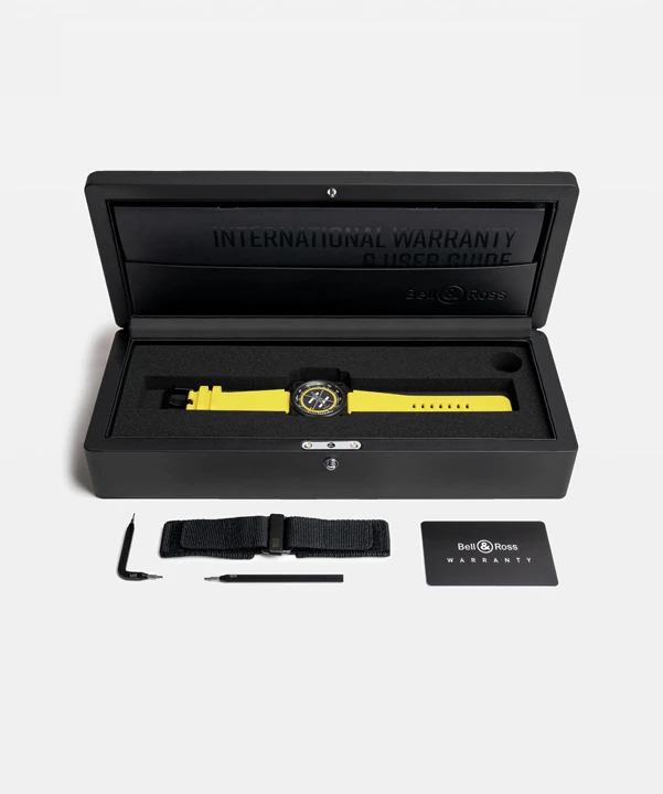 แพ็คเกจ นาฬิกา Bell & Ross BR-03 Helipad ตัวเรือนเซรามิกสีดำขนาด 41 มิลลิเมตร พร้อมหน้าปัดลานจอดเฮลิคอปเตอร์