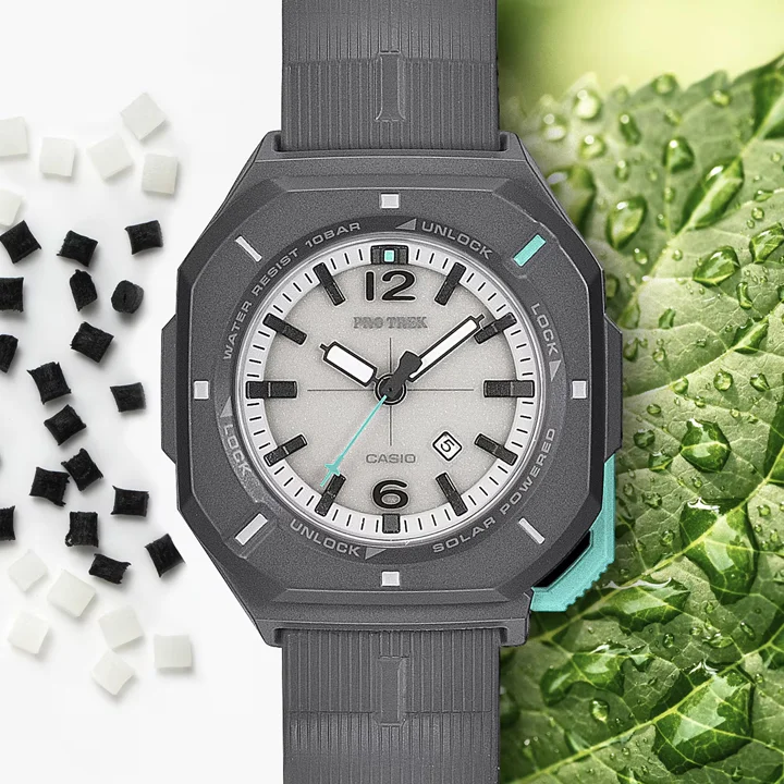 Casio Protrek PRJ-01AE-8 สีเทา พร้อมสายแขวนเป้ Carabiner