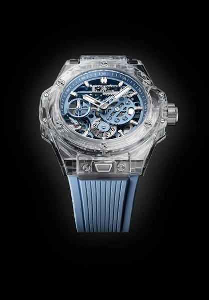 นาฬิกา Hublot Big Bang Sapphire Sky Blue ตัวเรือนแซฟไฟร์สีฟ้าโปร่งใส หน้าปัด Skeleton