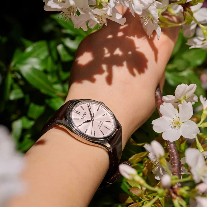 Seiko Presage HCC003J หน้าปัดสีชมพู Sakura-iro สายหนัง