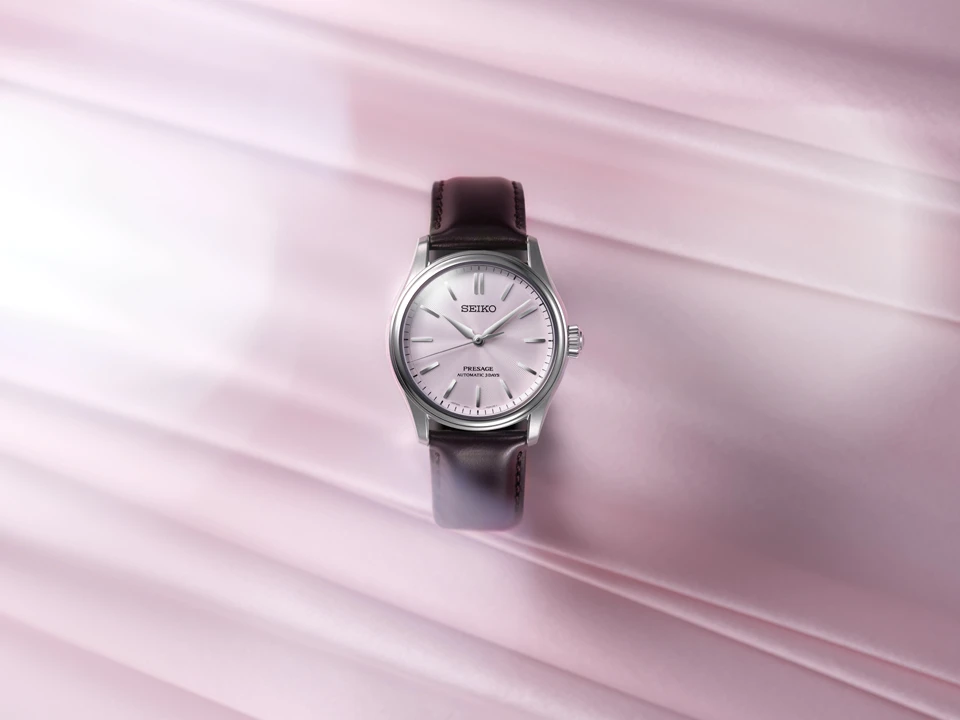 Seiko Presage HCC003J หน้าปัดสีชมพู Sakura-iro สายหนัง