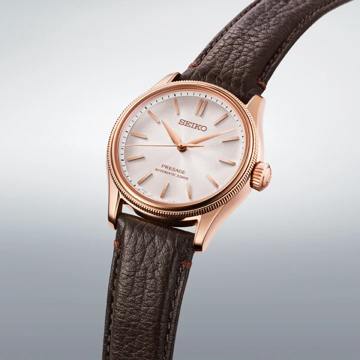 นาฬิกา Seiko Presage Classic Series รุ่น Limited Edition HCC008J ตัวเรือน Pink Gold หน้าปัดผ้าไหม Tomioka