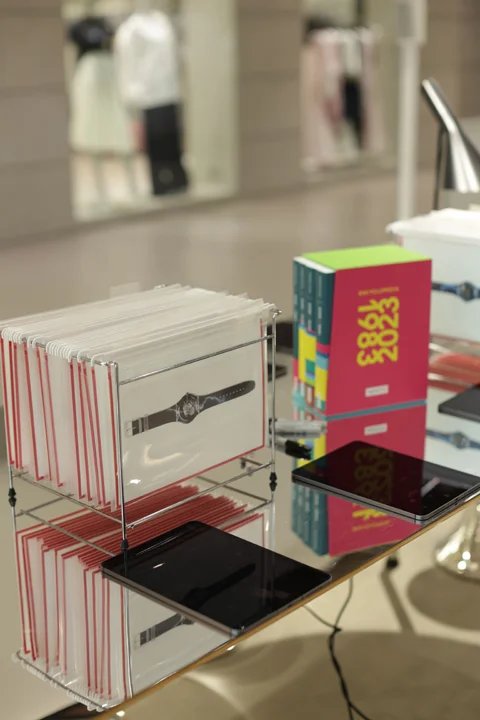 Swatch AI-DADA Lab เปิดตัวแล้วในเมืองไทย โซน Rare to Find ขายนาฬิกา Swatch รุ่นหายากยุค 2010