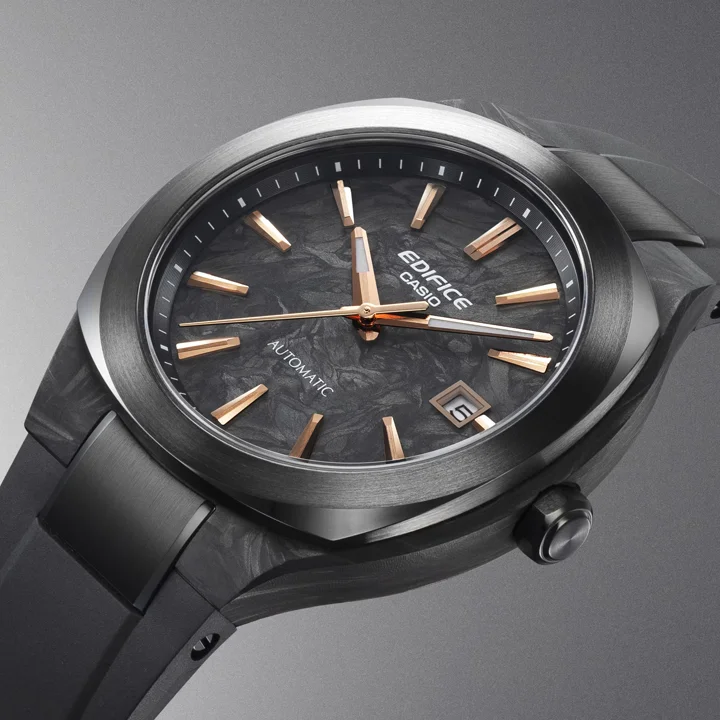 นาฬิกา Casio Edifice EFK-200 Series ตัวเรือน Forged Carbon และรุ่นสเตนเลสสตีล ดีไซน์สปอร์ตแบบ Integrated Bracelet ขับเคลื่อนด้วยกลไกอัตโนมัติ