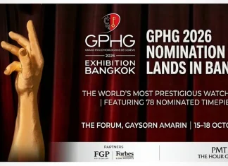 โปสเตอร์งานนิทรรศการนาฬิกา GPHG 2026 Exhibition Bangkok รูปมือสีทอง Official Nomination Tour จัดโดย PMT The Hourglass ณ The Forum Gaysorn Amarin