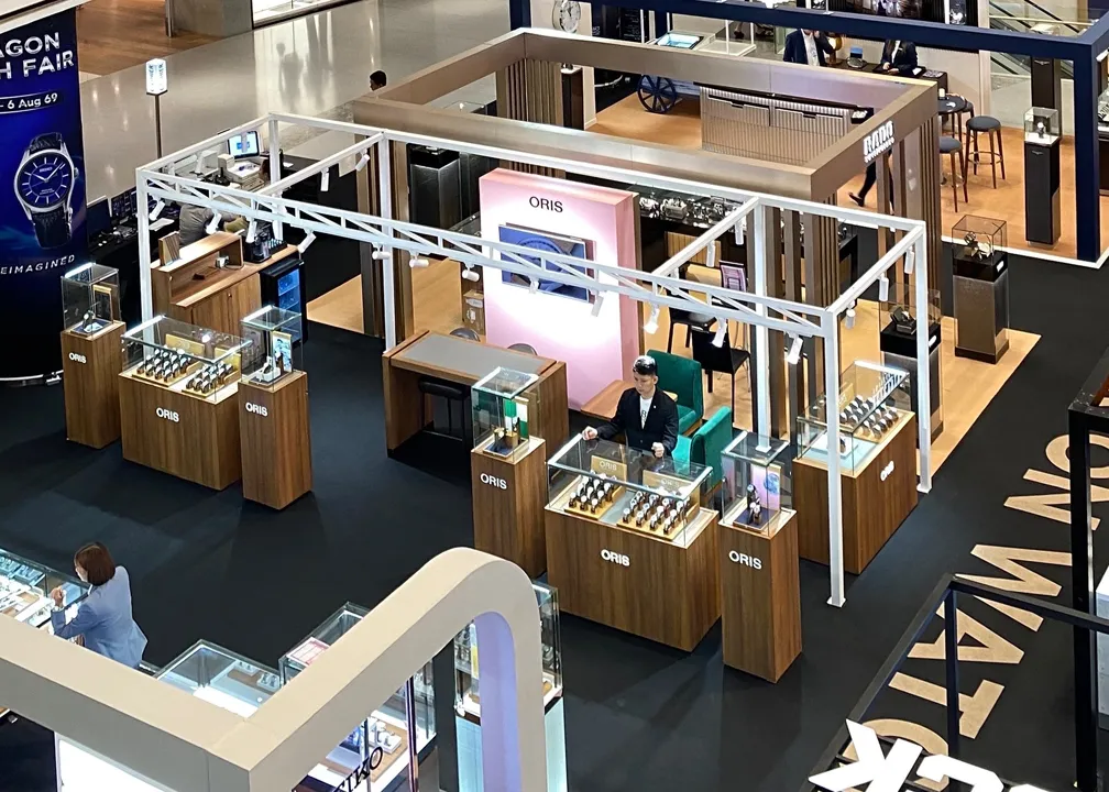 ORIS POP-UP เชิญร่วมสัมผัสคอลเลกชั่นใหม่ AT PARAGON WATCH FAIR 2026 บรรยากาศบูธ ORIS Pop-up ในงาน Paragon Watch Fair 2026 ศูนย์การค้าสยามพารากอน