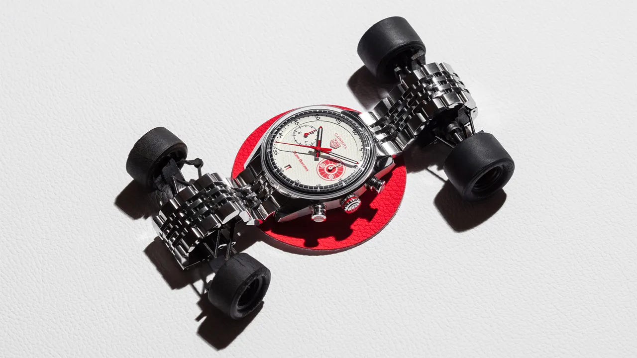 TAG Heuer Carrera Chronograph x Team Ikuzawa ผลผลิตใหม่แห่งความคลาสสิค นาฬิกา TAG Heuer Carrera Chronograph x Team Ikuzawa รุ่นที่ 2 ตัวเรือน 39 มม. หน้าปัดสีขาวตกแต่งรายละเอียดสีแดง