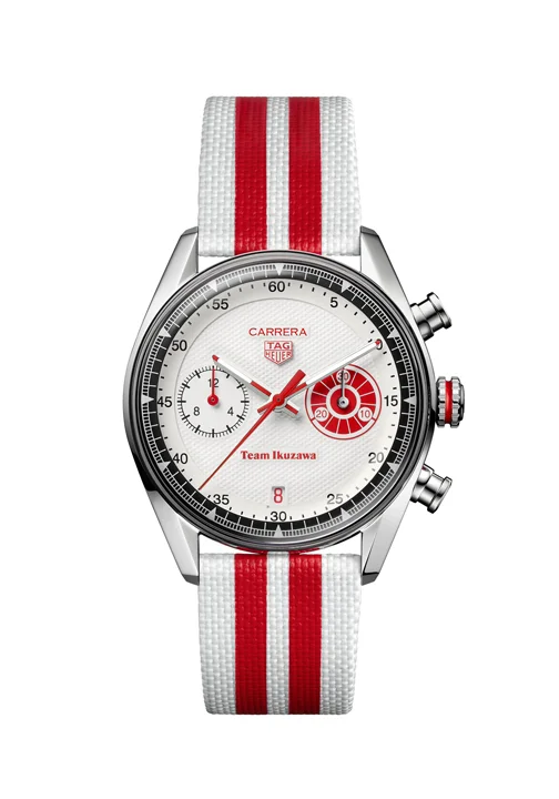 TAG Heuer Carrera Chronograph x Team Ikuzawa ผลผลิตใหม่แห่งความคลาสสิค นาฬิกา TAG Heuer Carrera Chronograph x Team Ikuzawa รุ่นที่ 2 ตัวเรือน 39 มม. หน้าปัดสีขาวตกแต่งรายละเอียดสีแดง