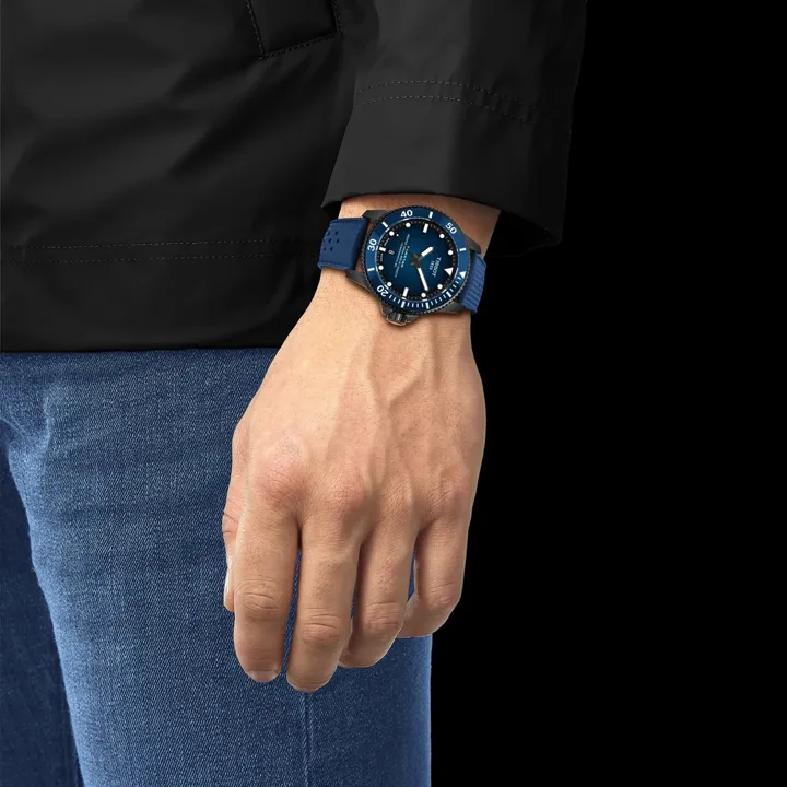 Tissot Seastar 2000 Professional ปรับไซส์ 44 มม.พร้อมหน้าปัดสีใหม่ นาฬิกาดำน้ำ Tissot Seastar 2000 Professional ตัวเรือน 44 มิลลิเมตร หน้าปัดสีน้ำเงิน สีส้ม และ Stormy Grey
