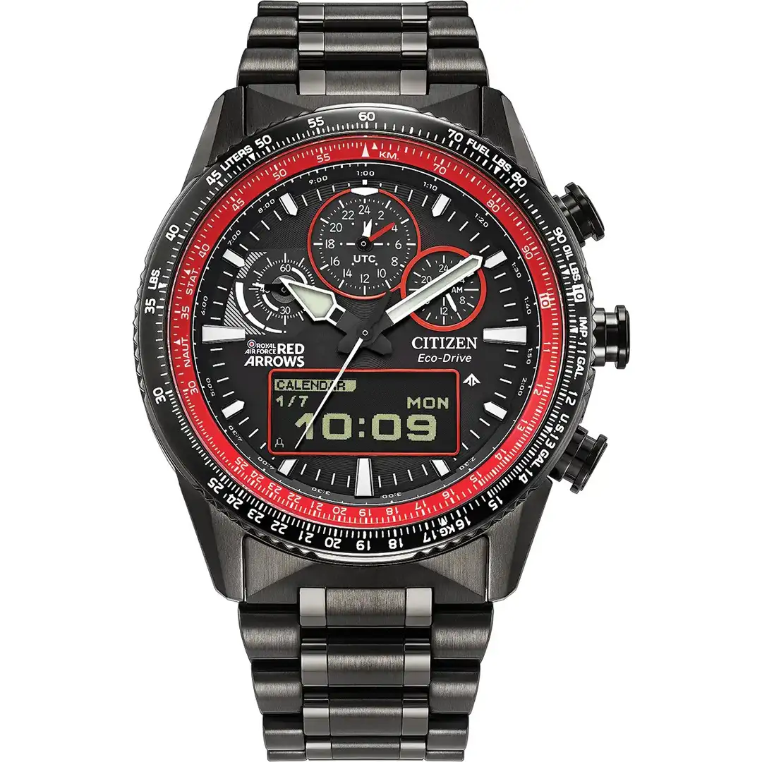 หน้าปัด Citizen Promaster Skyhawk Red Arrows JV2007-52E เต็มใบ เห็นหน้าจอ MIP Display วงย่อยโครโนกราฟ และโลโก้ Red Arrows ที่ตำแหน่ง 8 นาฬิกา