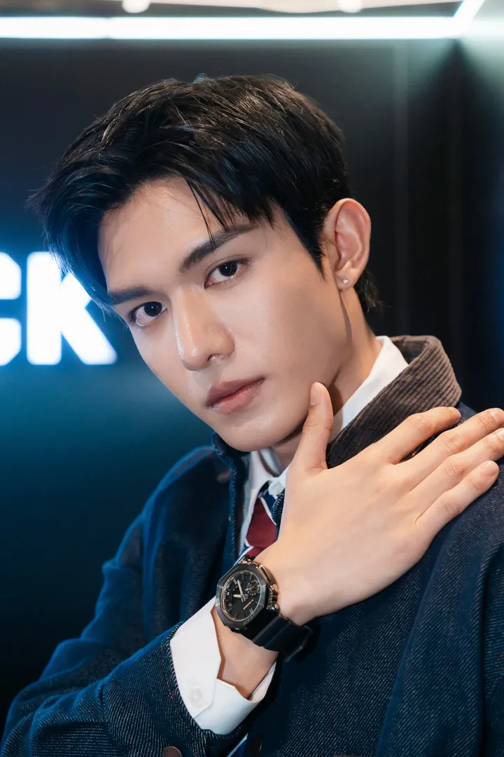 G-SHOCK เปิดตัวนาฬิกา G-SHOCK Luxe Black Collection G-SHOCK Luxe Black Collection G-SHOCK Luxe Black Collection,นาฬิกา G-SHOCK รุ่นใหม่,CASIO,GM-2100LXB,GA-2100LXB