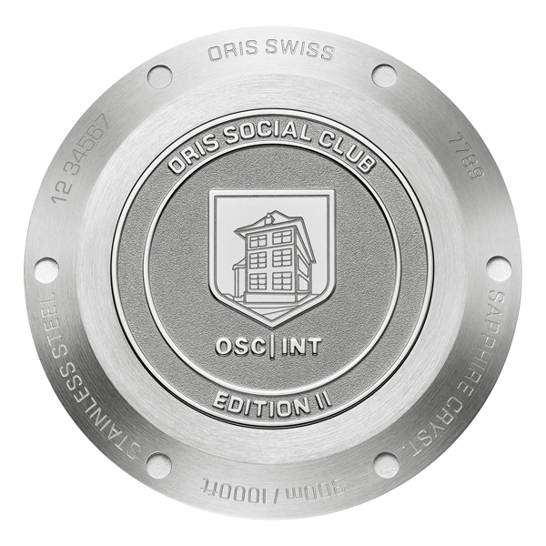 ORIS Social Club Edition II เชื่อม 62 Chapter ทั่วโลกเข้าด้วยกัน ฝาหลังทึบนาฬิกา ORIS Social Club Edition II สลักรูปโรงงาน Hölstein และตัวอักษร OSC | INT