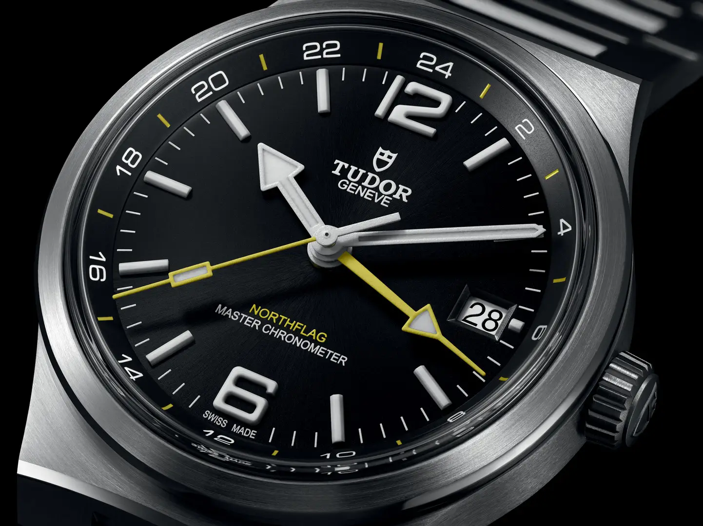 หน้าปัด Tudor Northflag 2026 Master Chronometer พร้อมช่องวันที่และเข็ม GMT สีเหลือง หน้าปัด Tudor Northflag 2026 Master Chronometer พร้อมช่องวันที่และเข็ม GMT สีเหลือง