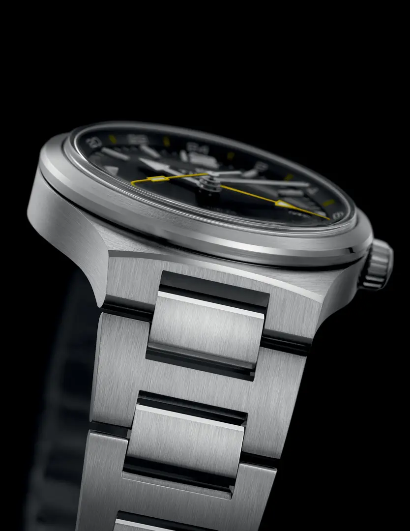 ด้านข้างตัวเรือน Tudor Northflag 2026 ขนาด 40 มม. หนาเพียง 12.7 มม. ด้านข้างตัวเรือน Tudor Northflag 2026 ขนาด 40 มม. หนาเพียง 12.7 มม.
