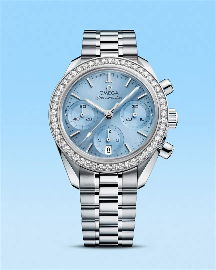 OMEGA Speedmaster 38mm หน้าปัดไอซ์บลู ขอบตัวเรือนประดับเพชร 52 เม็ด Ref. 324.15.38.50.03.001 ราคา 405,000 บาท