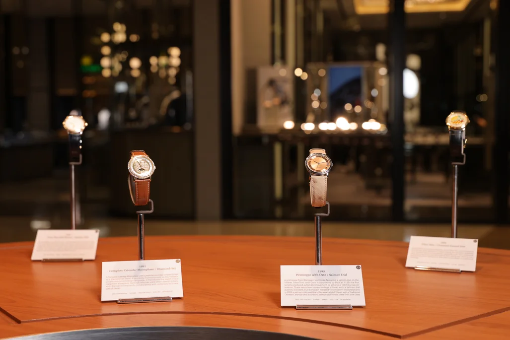 นาฬิกา Blancpain Villeret Ultra-Thin หน้าปัดสีแซลมอน จัดแสดงในงาน Siam Paragon Bangkok Watch Week 2026