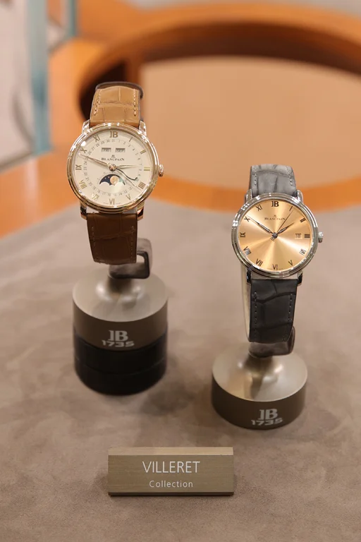 นาฬิกา Blancpain Villeret Ultra-Thin หน้าปัดสีแซลมอน จัดแสดงในงาน Siam Paragon Bangkok Watch Week 2026