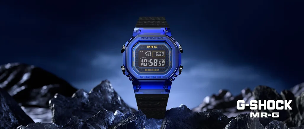 Casio G-SHOCK MRG-D5000 Blue Sapphire Limited Edition ครั้งแรกกับตัวเรือน Sapphire Casio G-SHOCK MRG-D5000 Blue Sapphire Limited Edition ตัวเรือนแซฟไฟร์สีน้ำเงิน