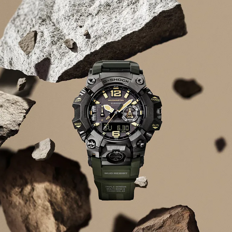 G-SHOCK Mudmaster GWG-B1000-1A3JF Tan Series ภาพโปรโมทพื้นหลังหินและทราย