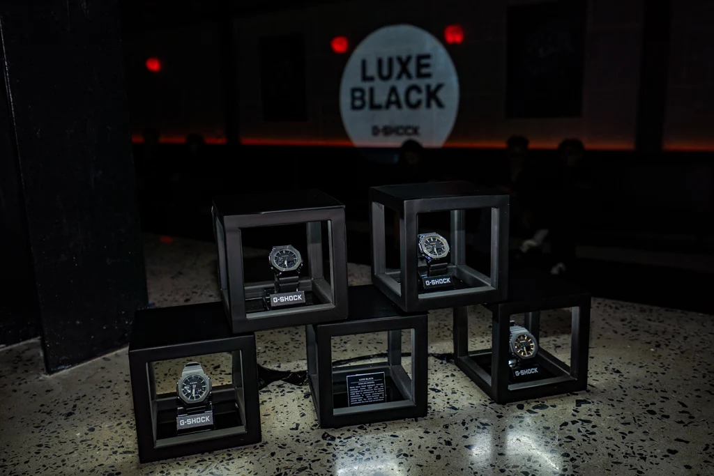 G-SHOCK LUXE BLACK GA-2100LXB และ GM-2100LXB นาฬิกา G-SHOCK GA-2100LXB และ GM-2100LXB คอลเลกชัน LUXE BLACK จัดแสดงในงาน