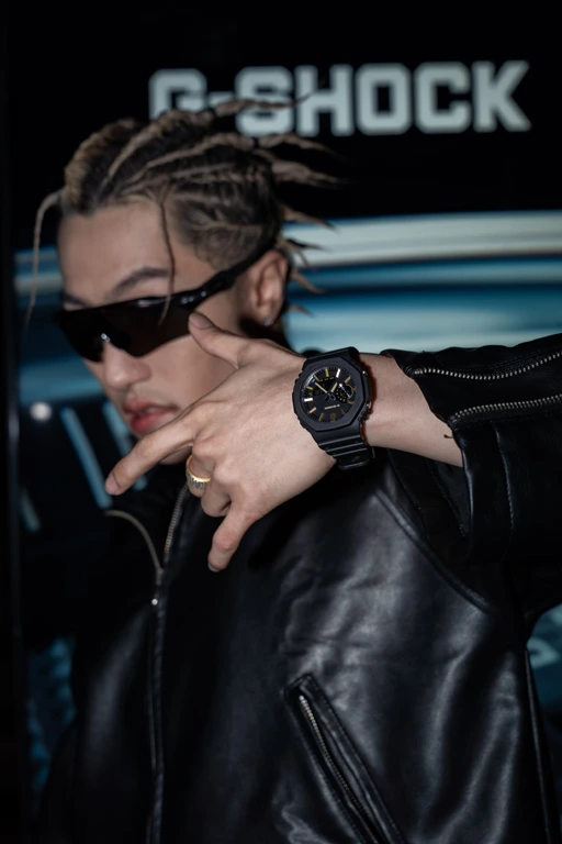 ซีดี กันต์ธีร์ งาน G-SHOCK LUXE BLACK COLLECTION ซีดี กันต์ธีร์ ปิติธัญ ร่วมงานเปิดตัว G-SHOCK LUXE BLACK COLLECTION