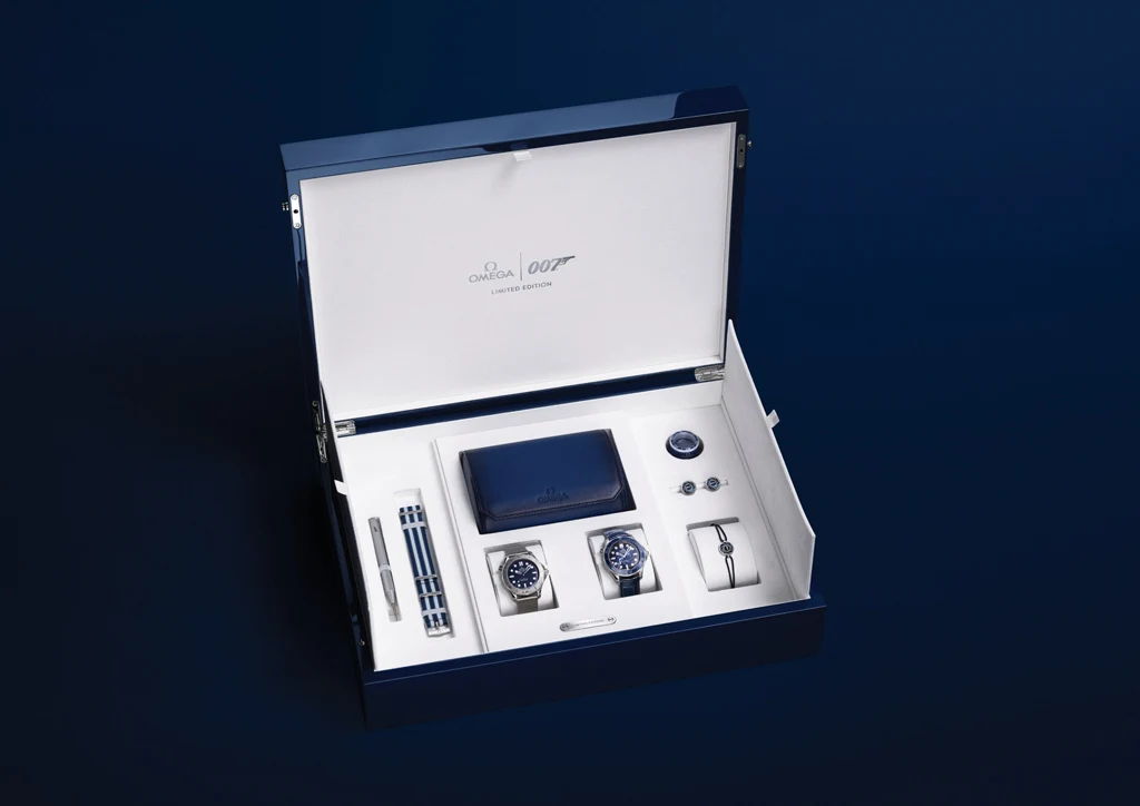 OMEGA Seamaster Diver 300M James Bond and Spectre Collection ความพิเศษจากคู่ปรับตลอดกาล นาฬิกา OMEGA 007 James Bond Limited Edition Boxset